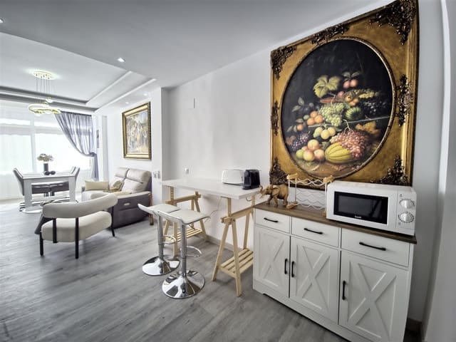 Apartamento de 2 habitaciones en Marbella en venta con piscina - 499.000 € (Ref: 9125279)