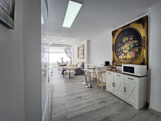 2 Zimmer Apartment zu verkaufen in Marbella mit Pool - 450.000 € (Ref: 9125279)