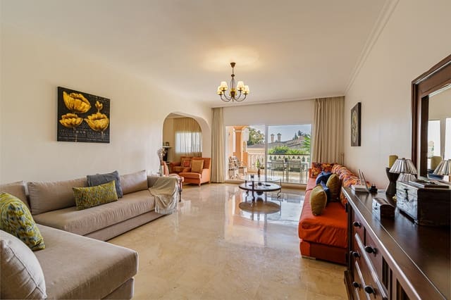 2 chambre Appartement à vendre à Guadalmansa, Estepona avec piscine garage - 550 000 € (Ref: 9134627)