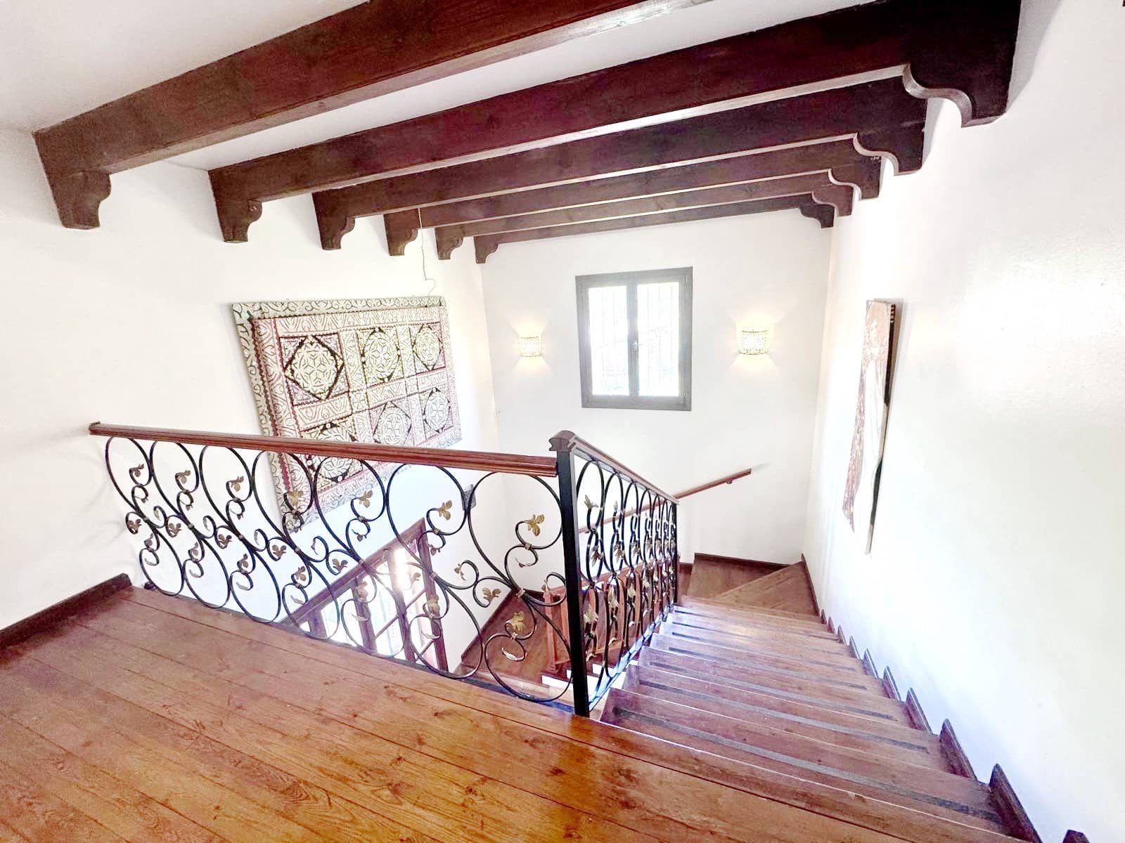 Chalet de 6 habitaciones en Marbella en venta con piscina garaje - 2.290.000 € (Ref: 9134628)