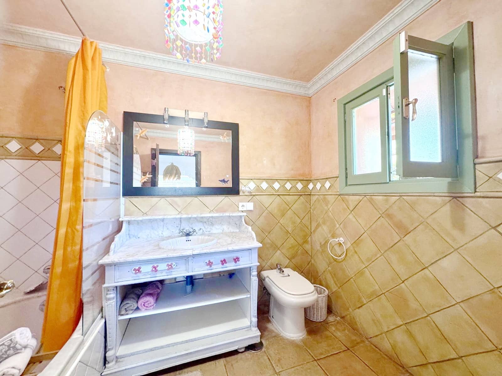 6 Zimmer Villa zu verkaufen in Marbella mit Pool Garage - 2.290.000 € (Ref: 9134628)