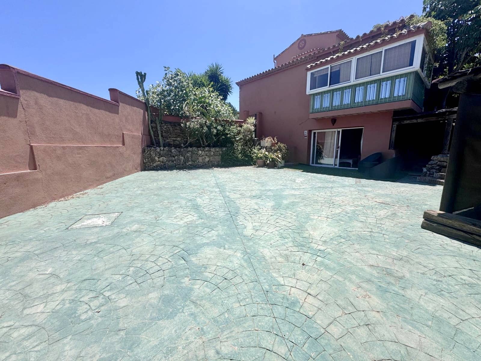 6 Zimmer Villa zu verkaufen in Marbella mit Pool Garage - 2.290.000 € (Ref: 9134628)