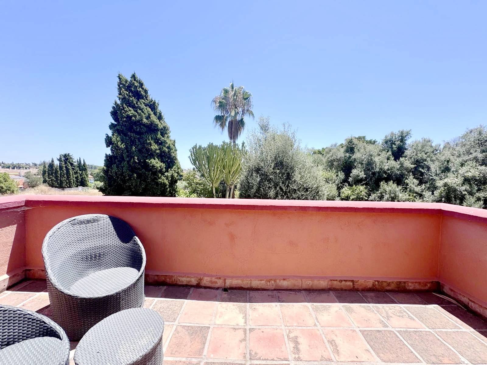 6 Zimmer Villa zu verkaufen in Marbella mit Pool Garage - 2.290.000 € (Ref: 9134628)
