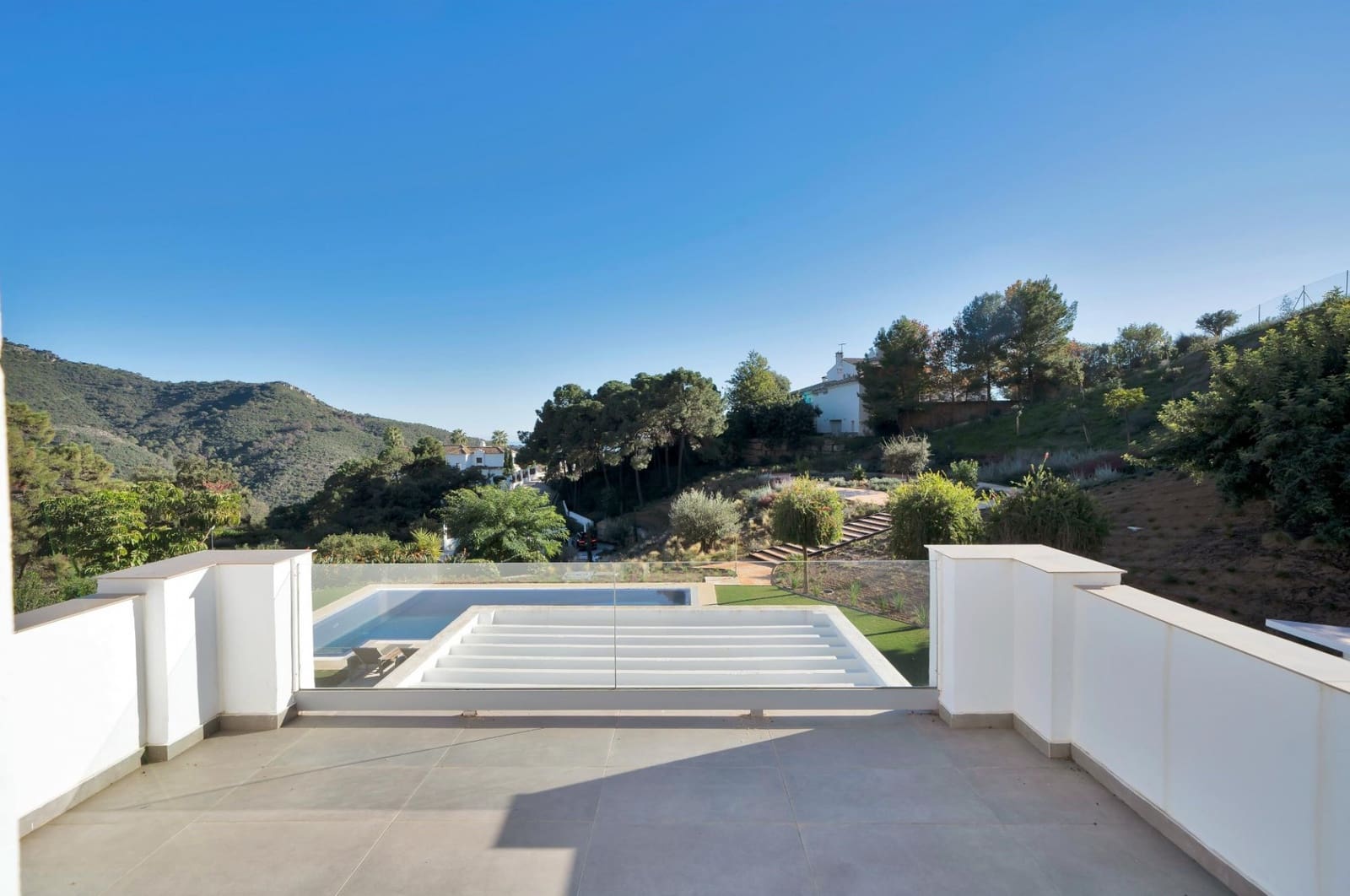 4 soverom Villa til salgs i Benahavis med svømmebasseng garasje - € 2 595 000 (Ref: 9141742)