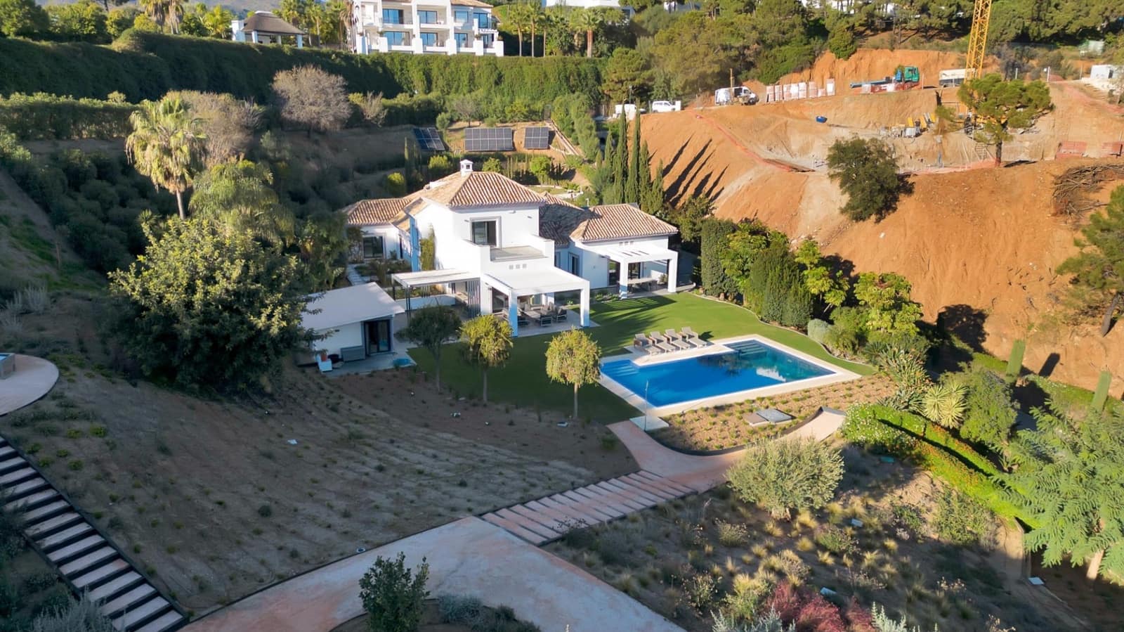 4 soverom Villa til salgs i Benahavis med svømmebasseng garasje - € 2 595 000 (Ref: 9141742)