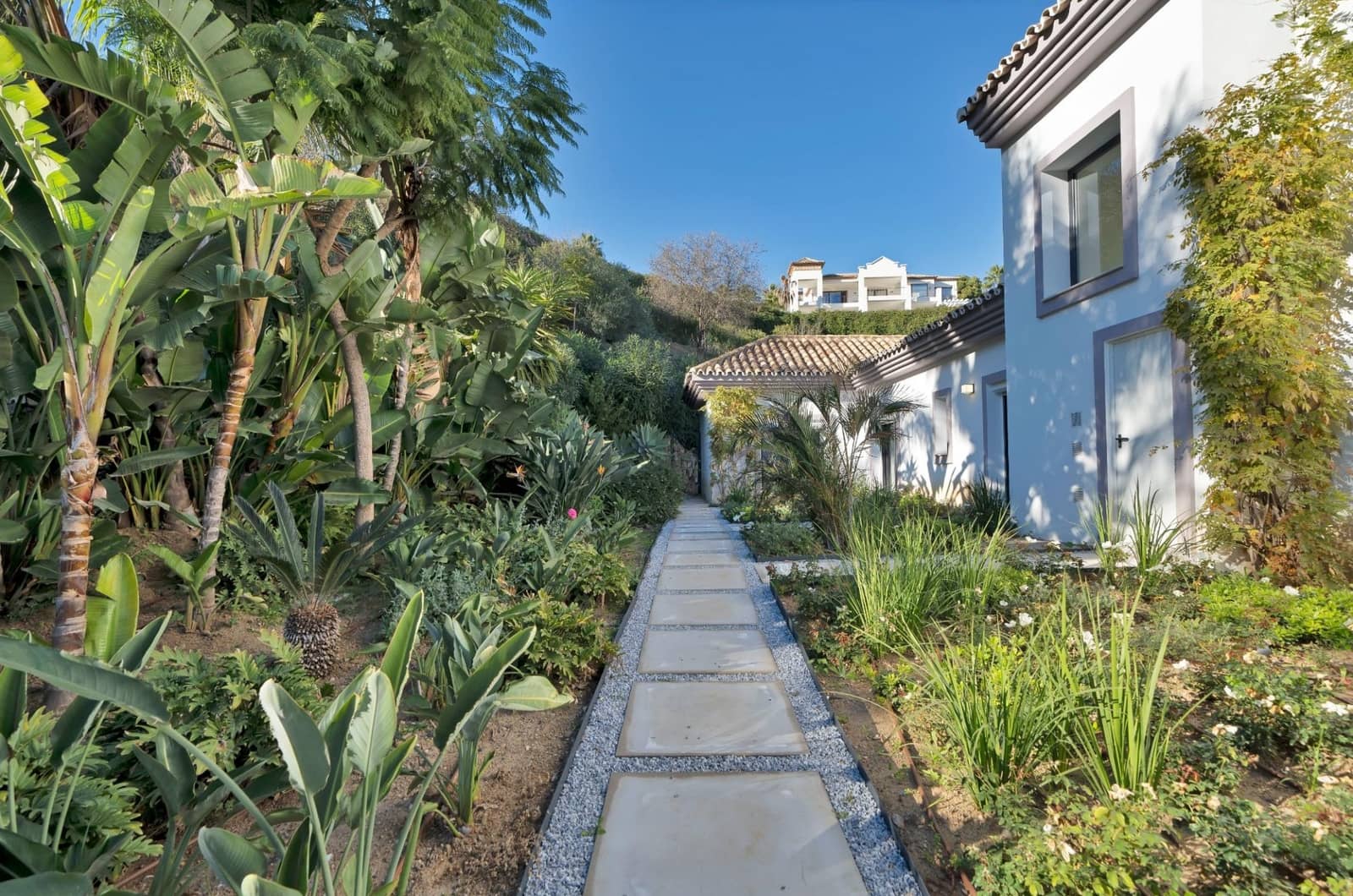 4 soverom Villa til salgs i Benahavis med svømmebasseng garasje - € 2 595 000 (Ref: 9141742)