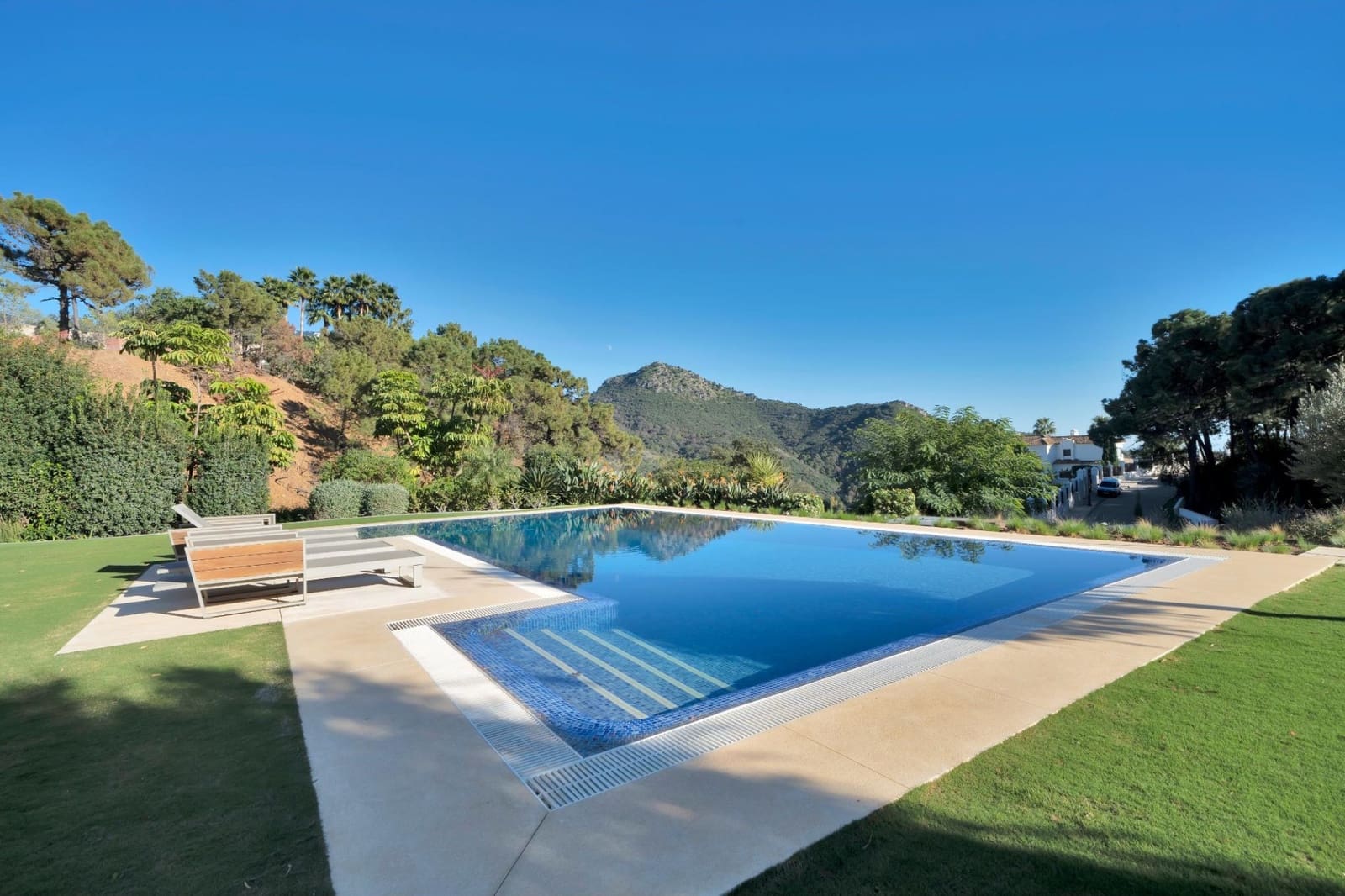 4 sypialnia Willa na sprzedaż w Benahavis z basenem garażem - 2 595 000 € (Ref: 9141742)