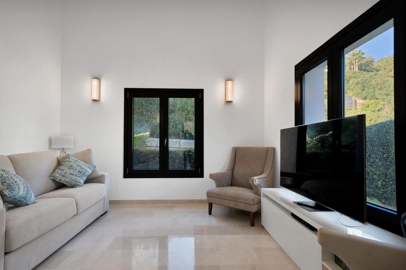 4 sypialnia Willa na sprzedaż w Benahavis z basenem garażem - 2 595 000 € (Ref: 9141742)
