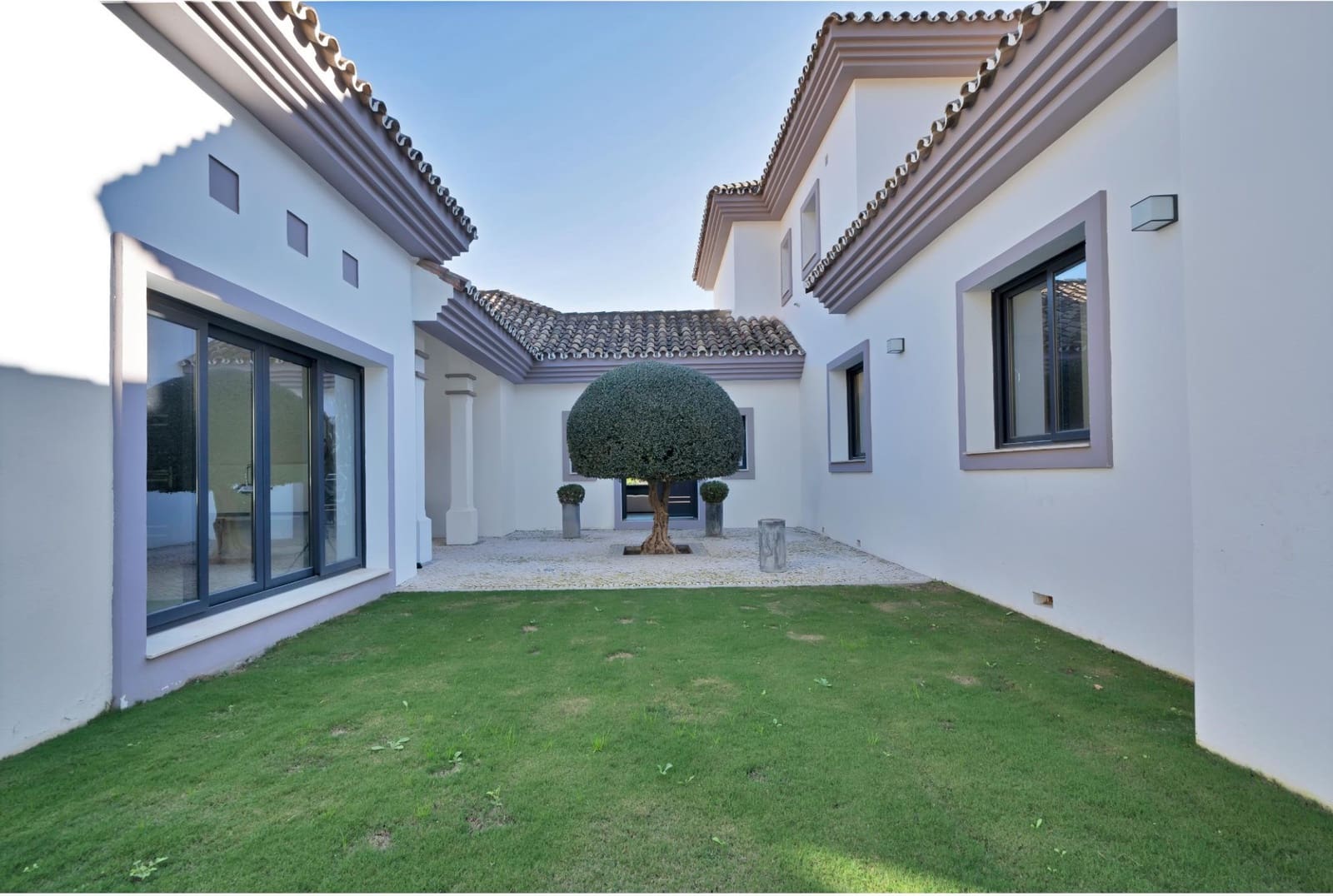 4 sypialnia Willa na sprzedaż w Benahavis z basenem garażem - 2 595 000 € (Ref: 9141742)