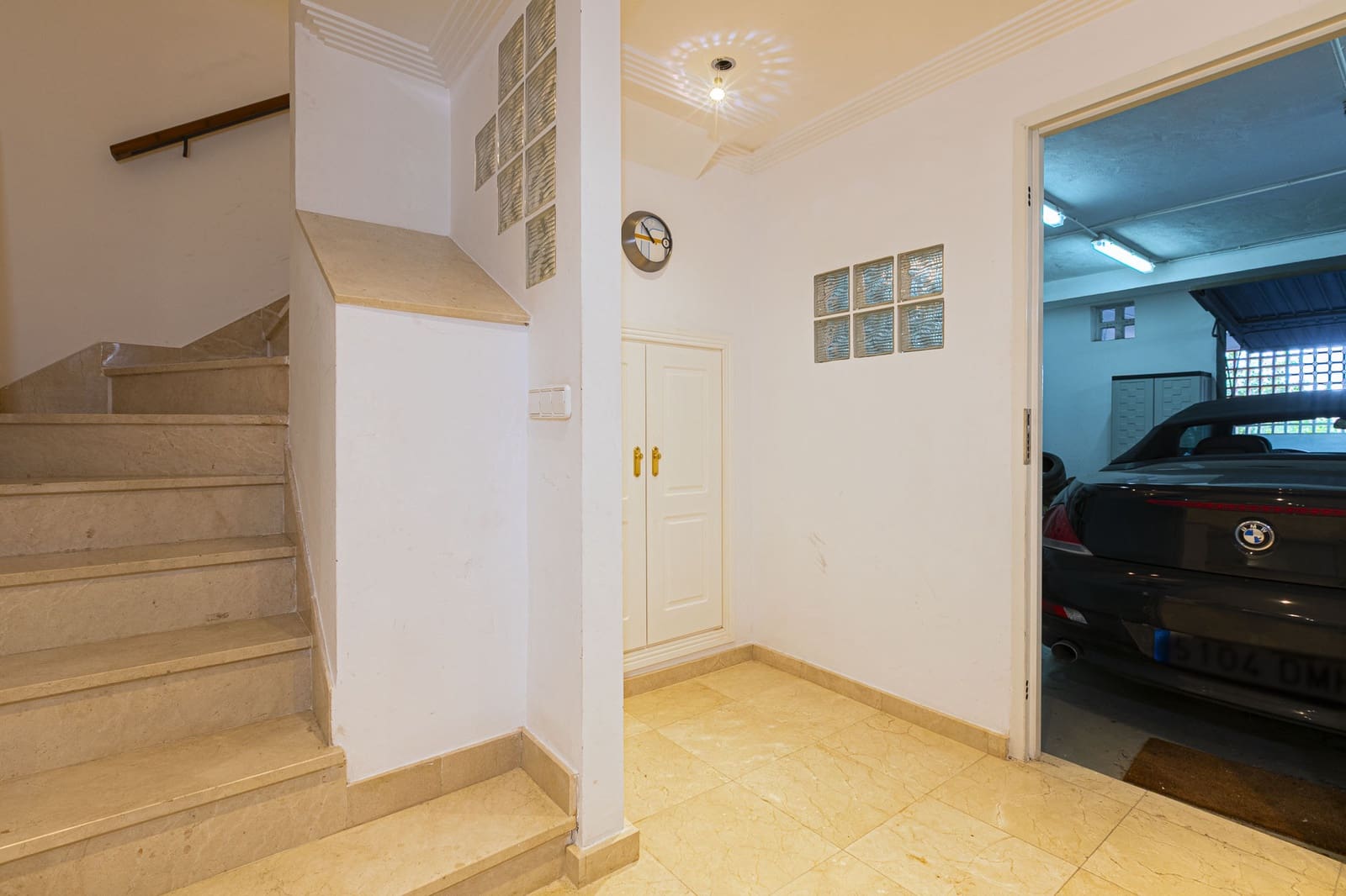 4 makuuhuone Omakotitalo myytävänä paikassa Benahavis mukana uima-altaan 
autotalli - 760 000 € (Ref: 9143131)