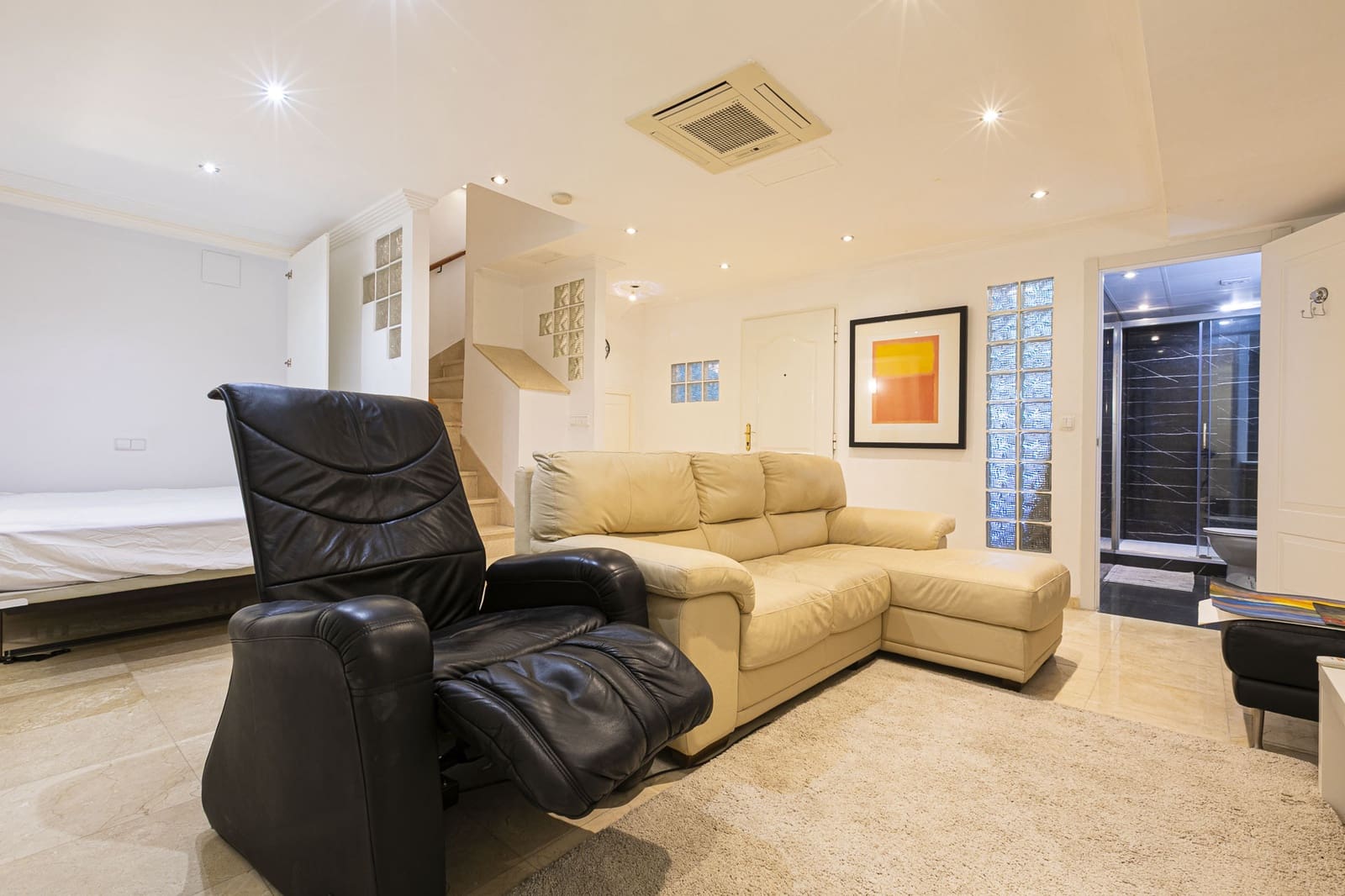 4 makuuhuone Omakotitalo myytävänä paikassa Benahavis mukana uima-altaan 
autotalli - 760 000 € (Ref: 9143131)