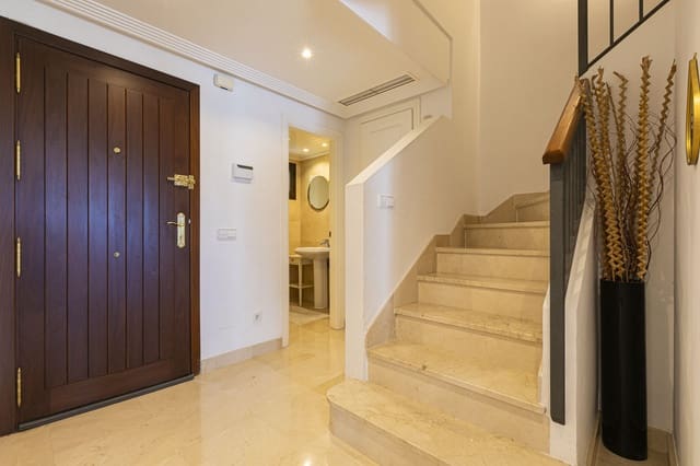 4 slaapkamer Huis te koop in Benahavís met zwembad garage - € 760.000 (Ref: 9143131)