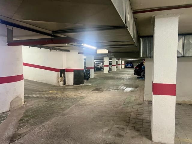 Garaje en Marbella en venta - 32.000 € (Ref: 9161190)