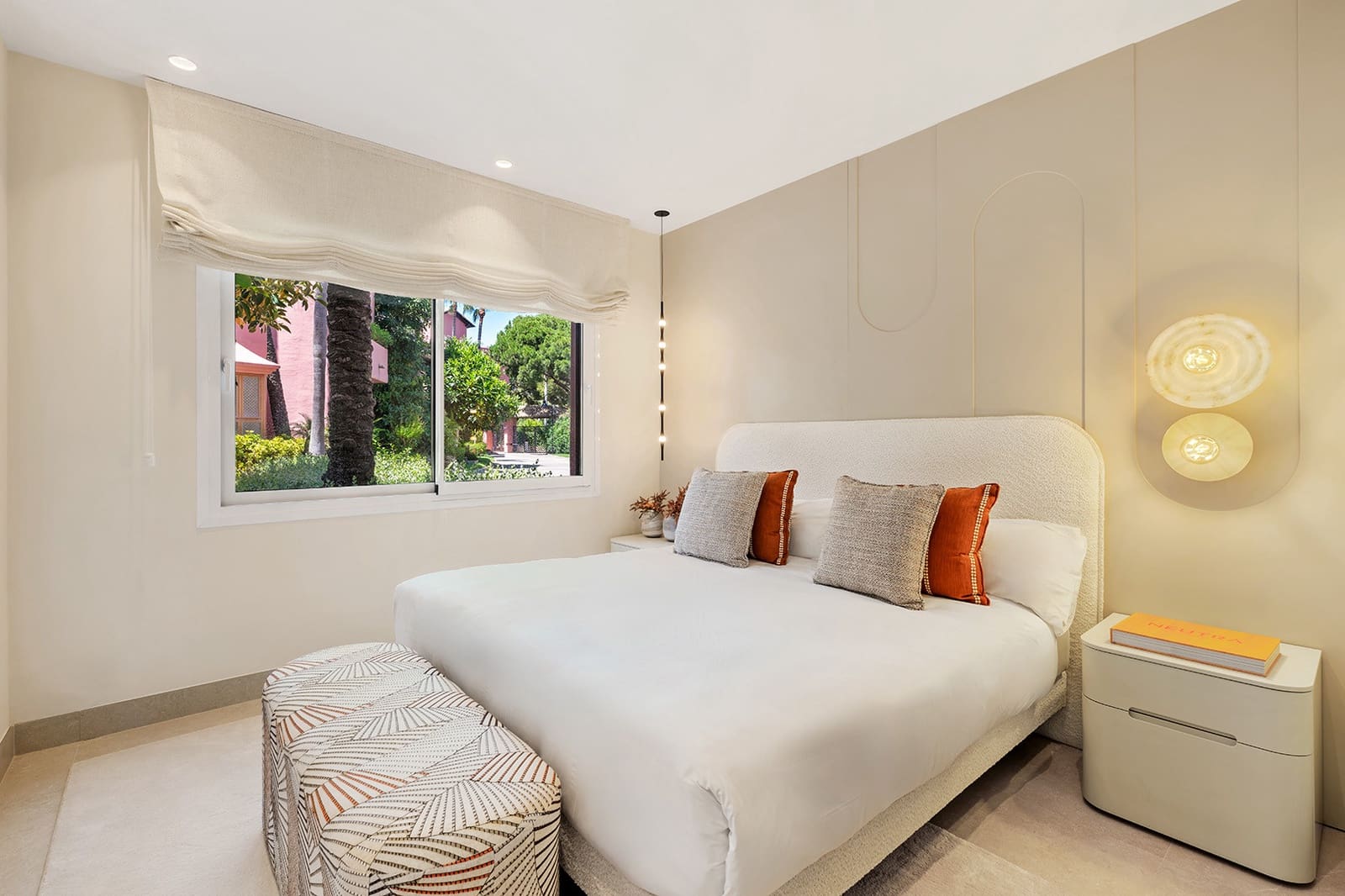 3 bedroom Apartment for sale in New Golden Mile with pool garage - € 2,350,000 (Ref: 9174867)