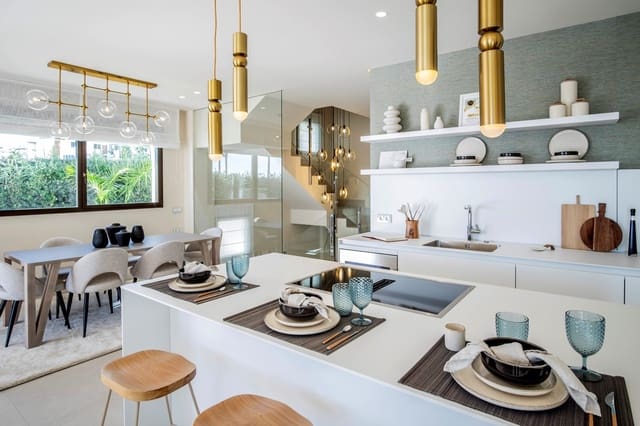 4 sypialnia Willa na sprzedaż w New Golden Mile, Estepona z basenem garażem - 4 500 000 € (Ref: 9176570)