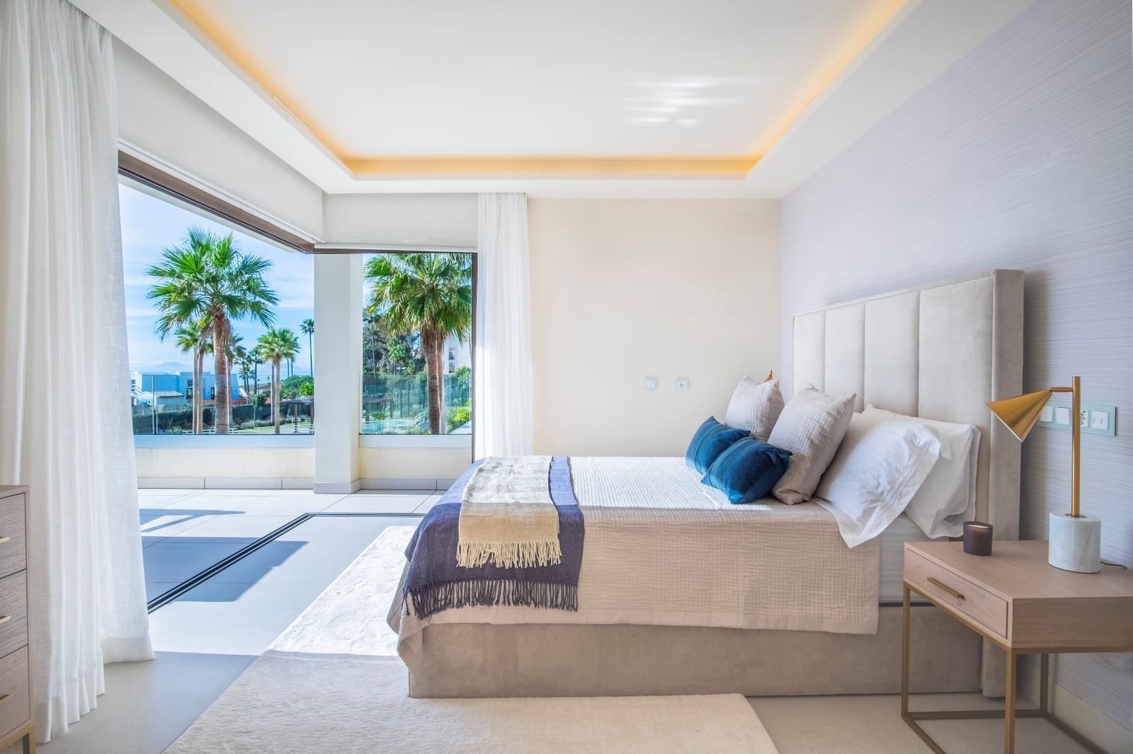 4 sypialnia Willa na sprzedaż w New Golden Mile z basenem garażem - 4 500 000 € (Ref: 9176570)