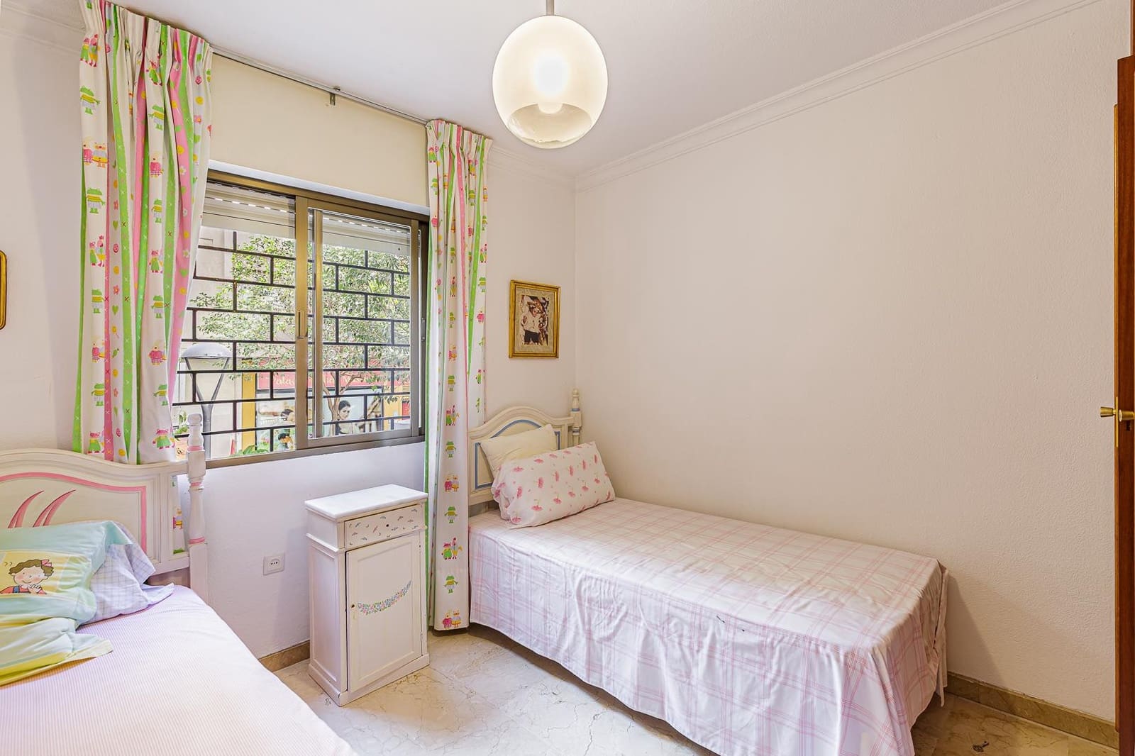 4 bedroom Apartment for sale in Marbella - € 595,000 (Ref: 9185639)