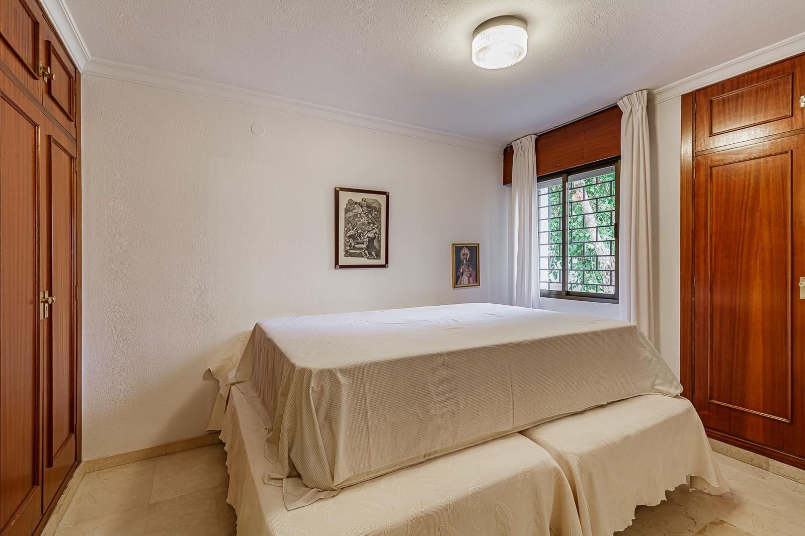 4 bedroom Apartment for sale in Marbella - € 595,000 (Ref: 9185639)