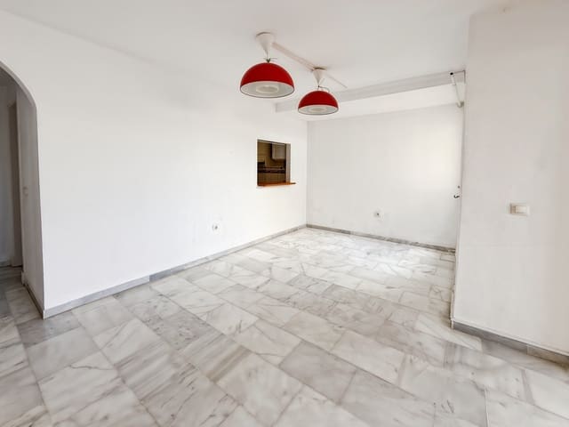 2 bedroom Flat for sale in Torreblanca, Fuengirola with pool garage - € 270,000 (Ref: 9187133)