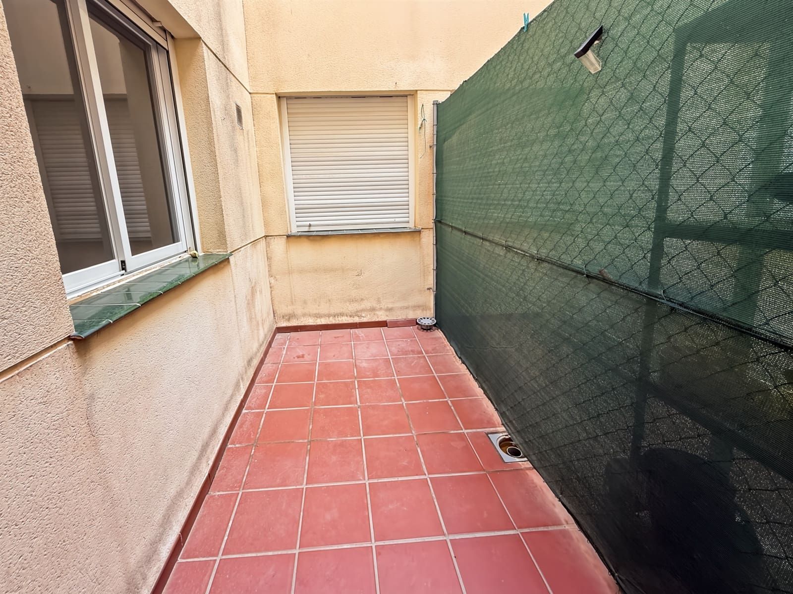 2 makuuhuone Asunto myytävänä paikassa Fuengirola mukana uima-altaan 
autotalli - 255 000 € (Ref: 9187133)