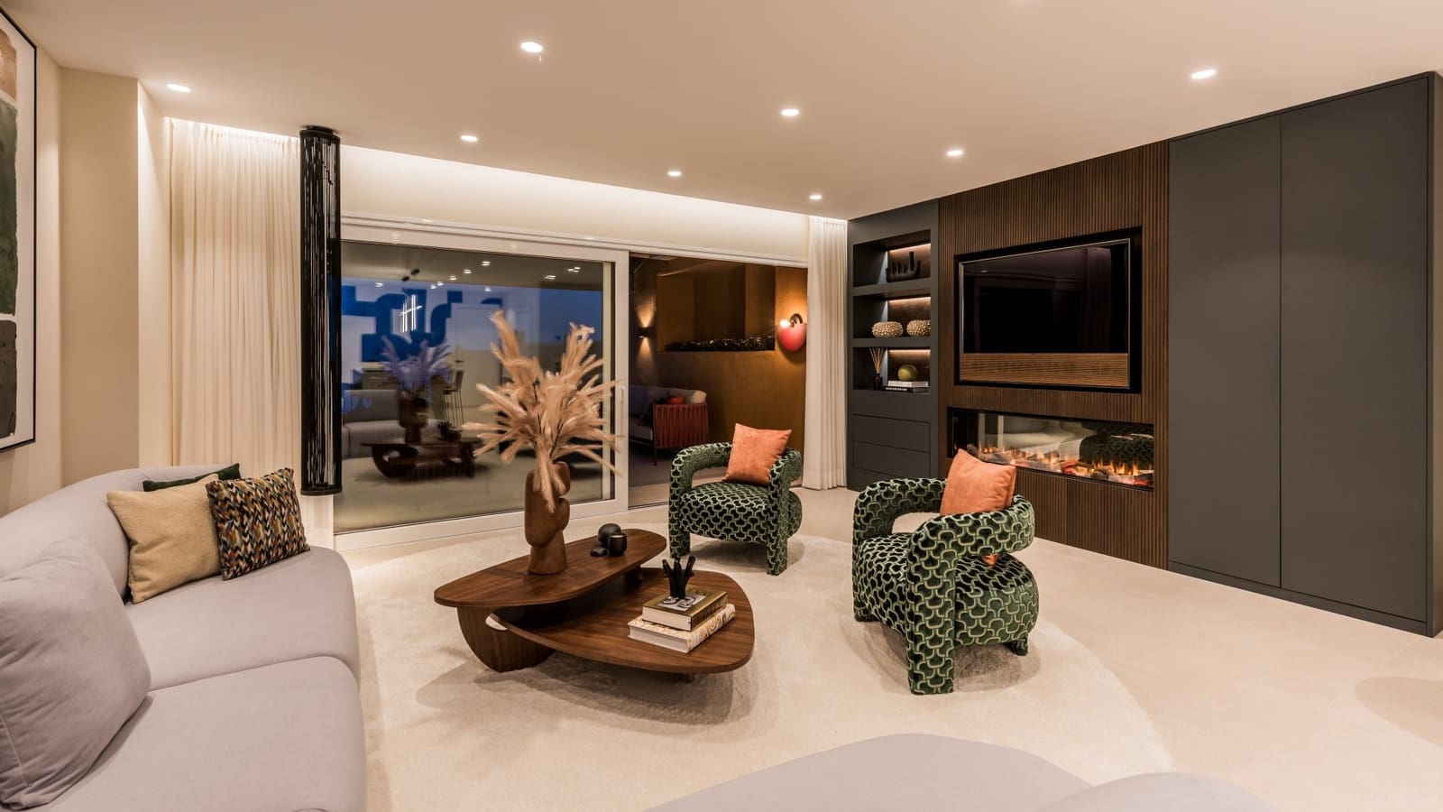 3 bedroom Apartment for sale in Estepona with pool garage - € 2,395,000 (Ref: 9187134)