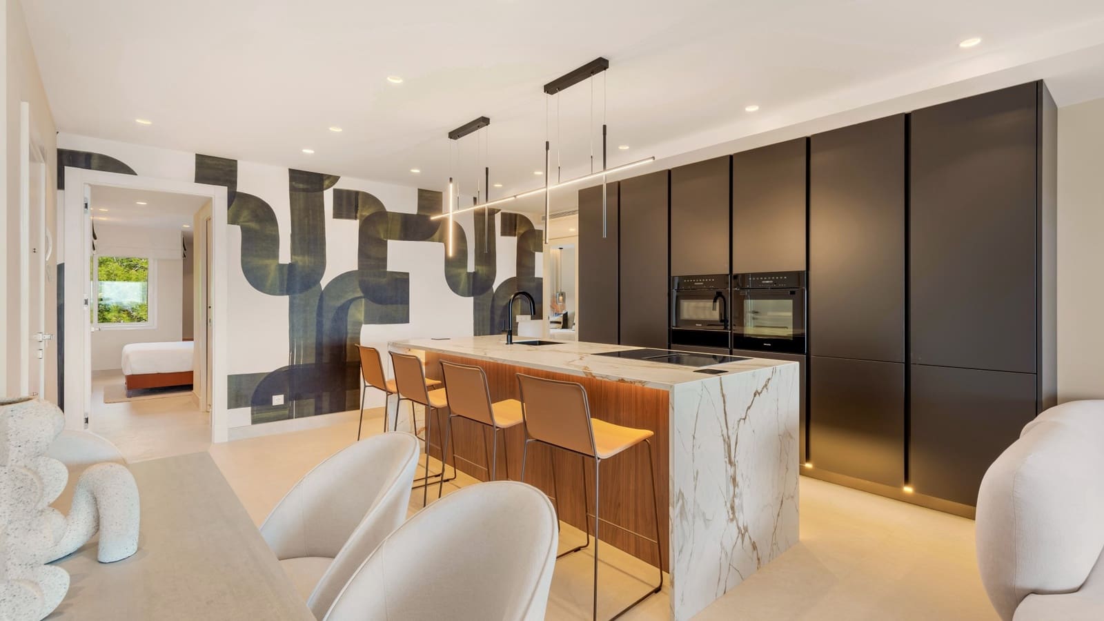 3 bedroom Apartment for sale in Estepona with pool garage - € 2,395,000 (Ref: 9187134)