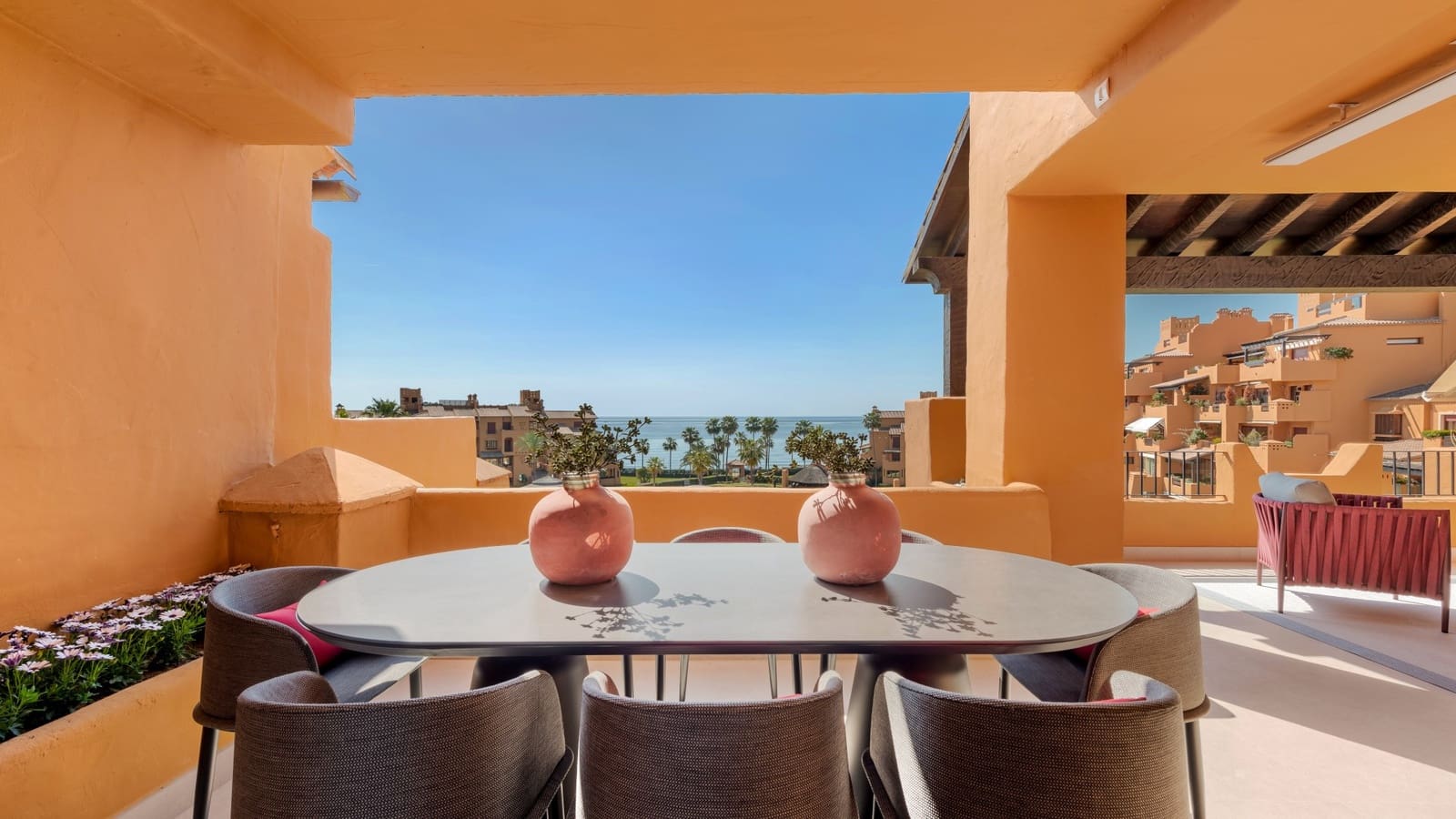 3 makuuhuone Huoneisto myytävänä paikassa Estepona mukana uima-altaan 
autotalli - 2 395 000 € (Ref: 9187134)