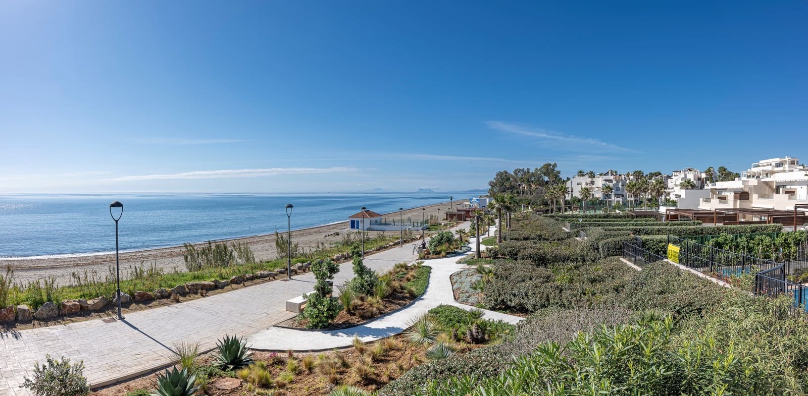 3 bedroom Apartment for sale in Estepona with pool garage - € 1,995,000 (Ref: 9187135)