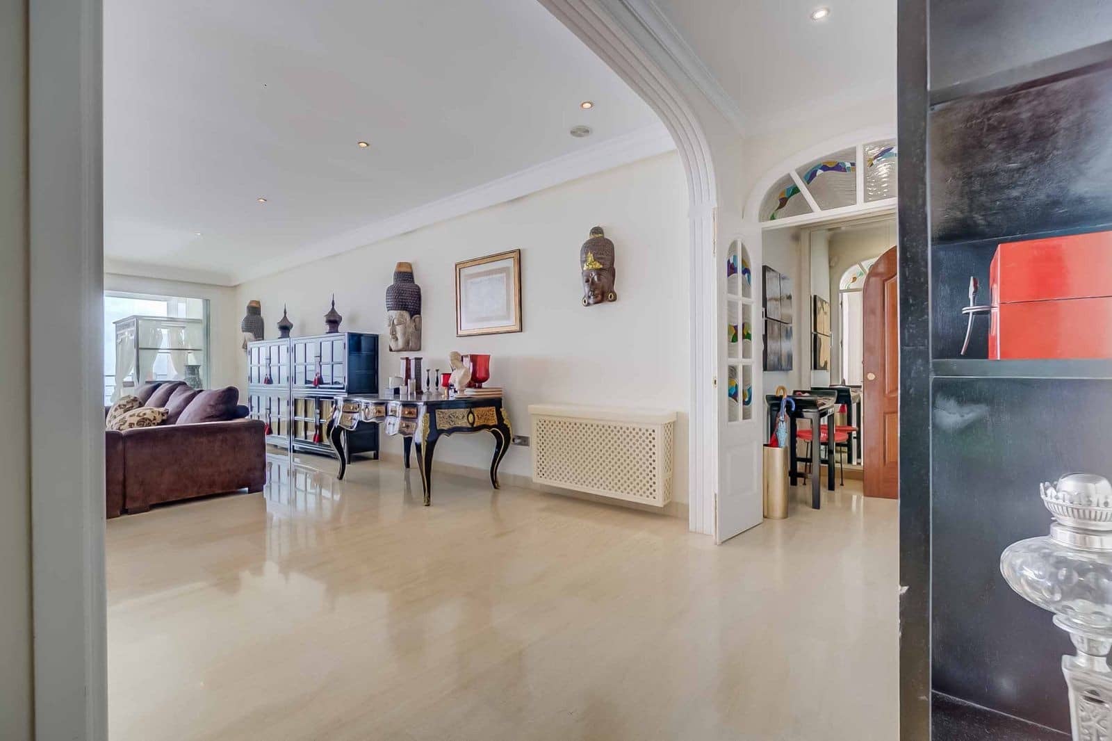 3 sypialnia Mieszkanie na sprzedaż w Benalmadena Costa z basenem garażem - 1 585 000 € (Ref: 9200667)