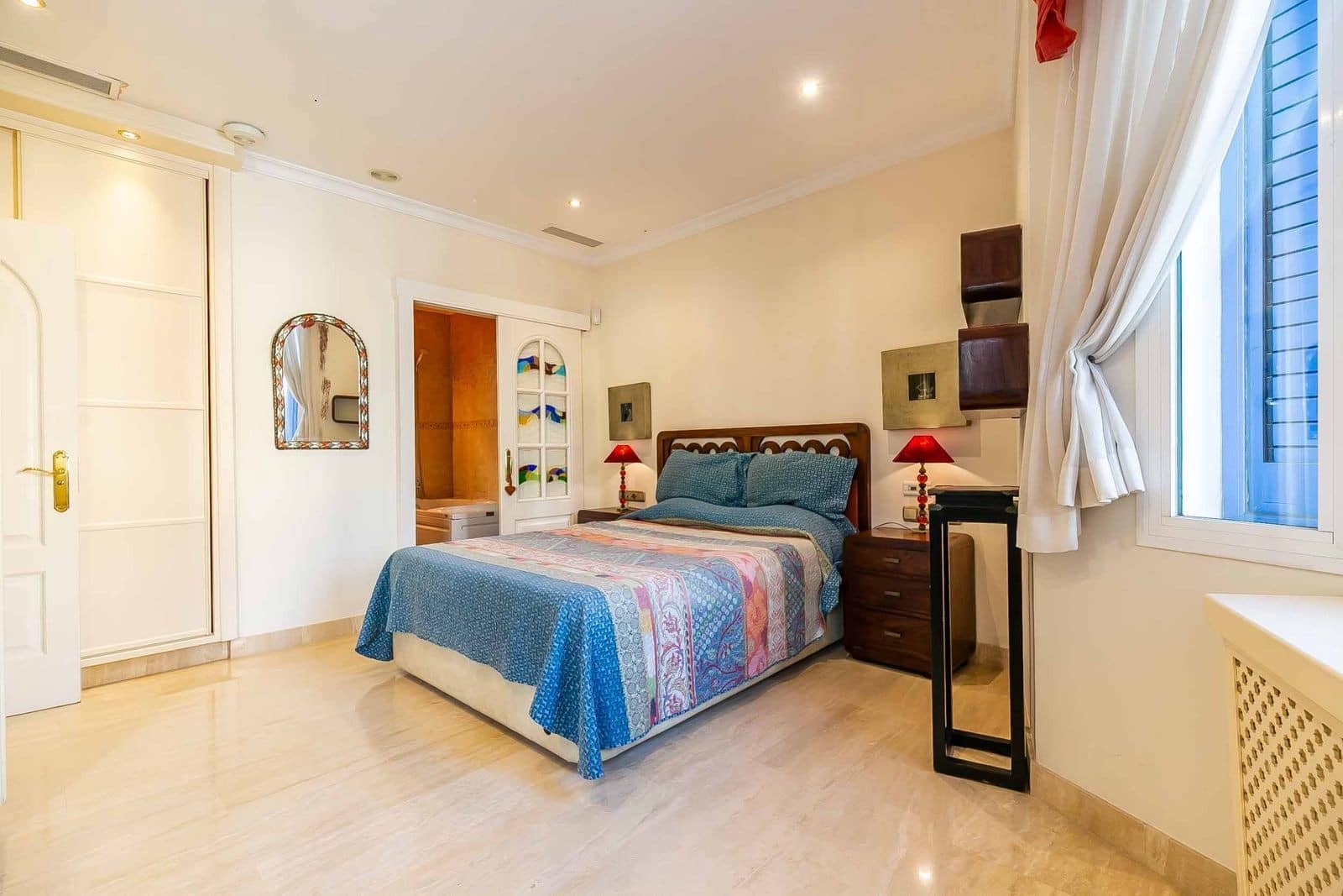 3 sypialnia Mieszkanie na sprzedaż w Benalmadena Costa z basenem garażem - 1 585 000 € (Ref: 9200667)