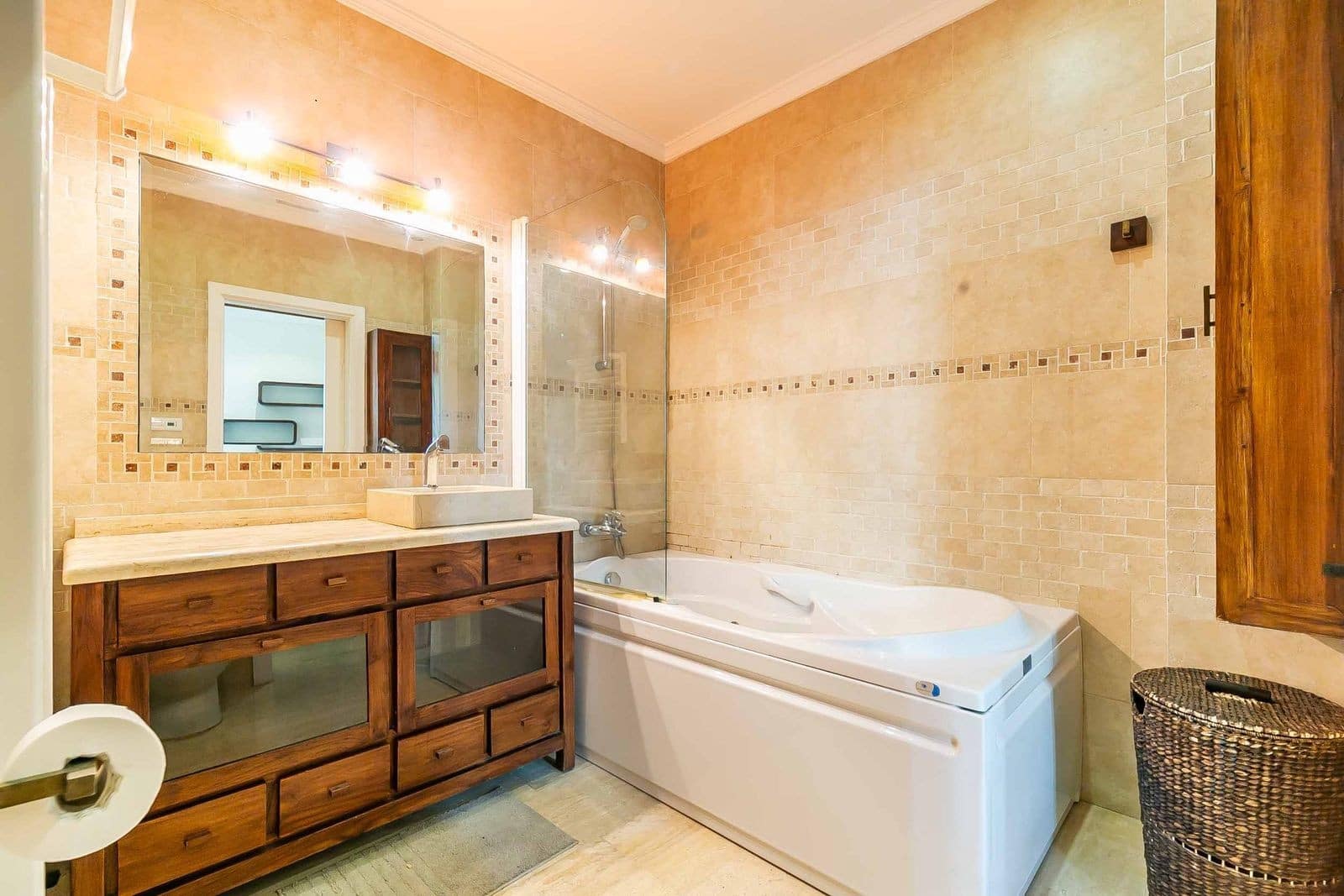 3 sypialnia Mieszkanie na sprzedaż w Benalmadena Costa z basenem garażem - 1 585 000 € (Ref: 9200667)