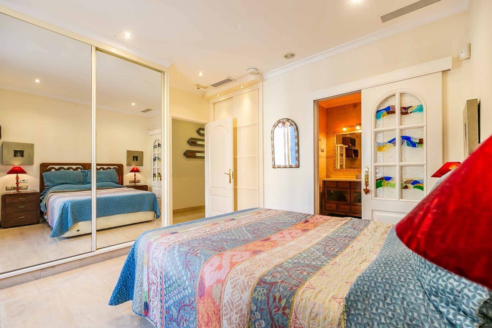 3 sypialnia Mieszkanie na sprzedaż w Benalmadena Costa z basenem garażem - 1 585 000 € (Ref: 9200667)