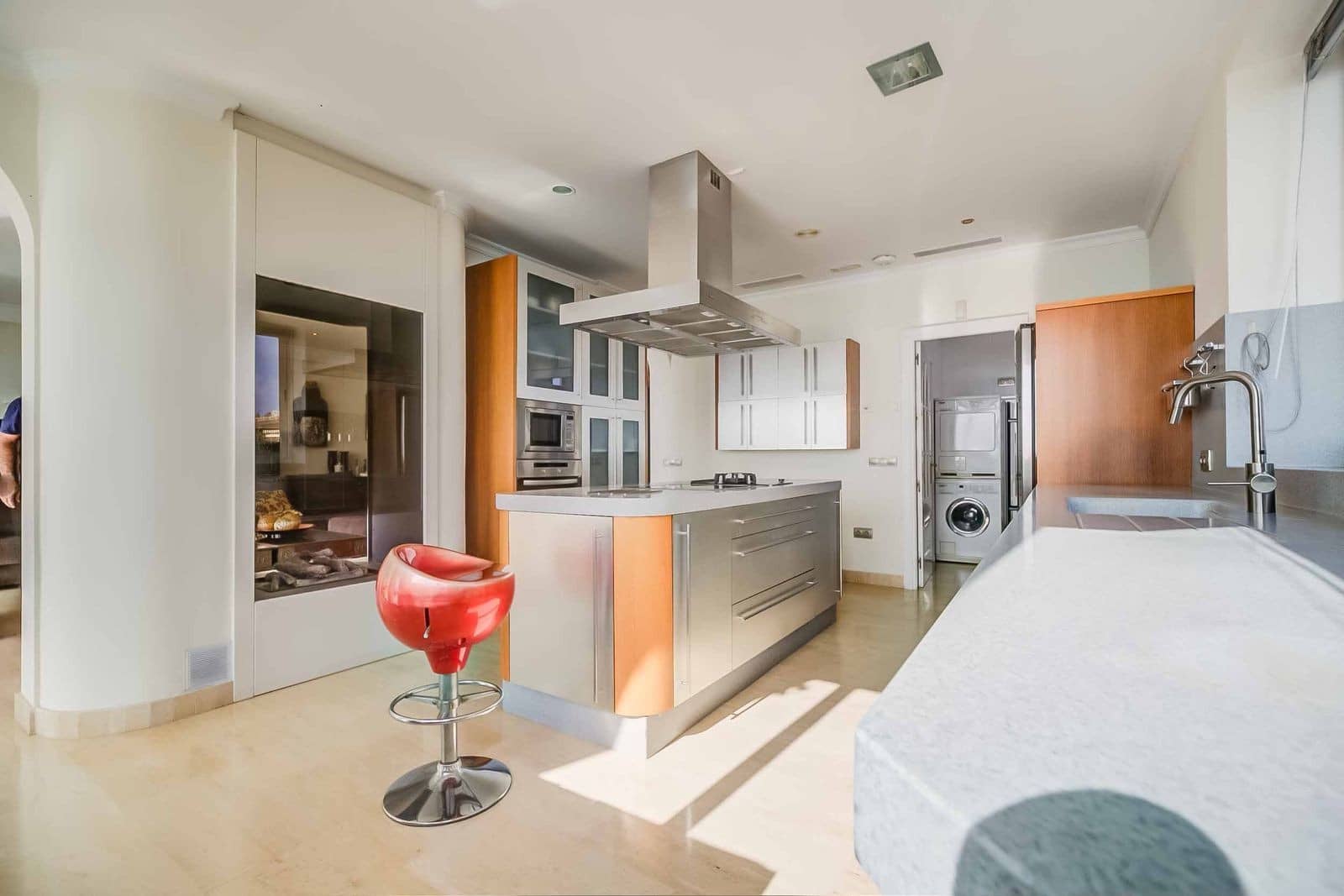 3 makuuhuone Asunto myytävänä paikassa Benalmadena Costa mukana uima-altaan 
autotalli - 1 585 000 € (Ref: 9200667)