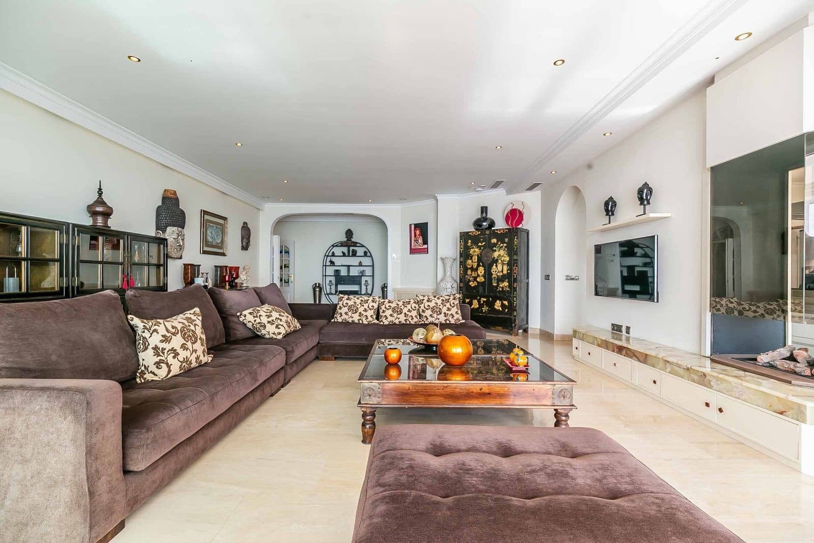 3 makuuhuone Asunto myytävänä paikassa Benalmadena Costa mukana uima-altaan 
autotalli - 1 585 000 € (Ref: 9200667)
