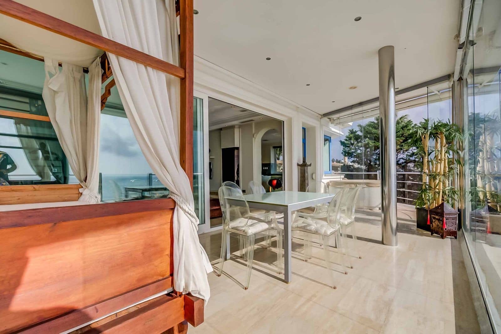 3 makuuhuone Asunto myytävänä paikassa Benalmadena Costa mukana uima-altaan 
autotalli - 1 585 000 € (Ref: 9200667)
