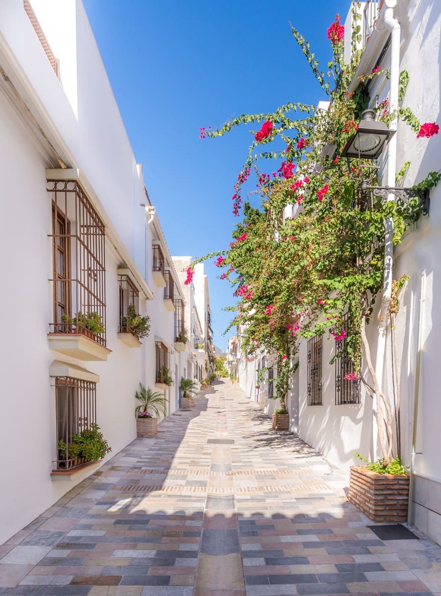 7 sypialnia Komercyjne na sprzedaż w Marbella - 1 500 000 € (Ref: 9206656)