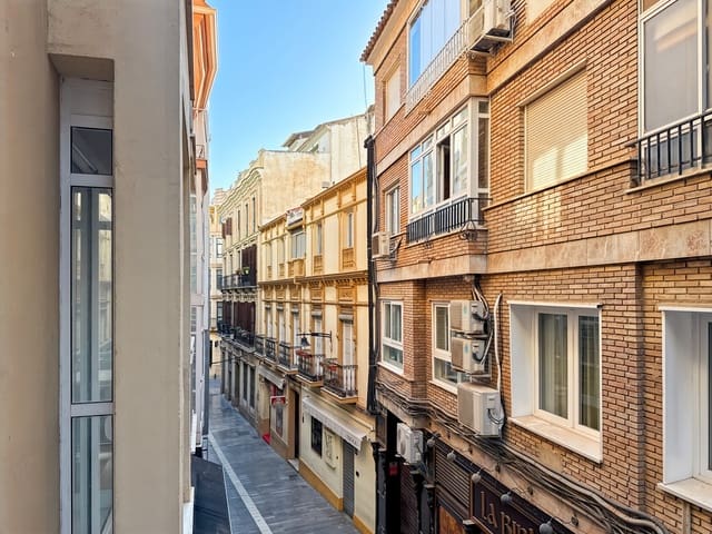 Apartamento de 2 habitaciones en Centro Historico, Málaga ciudad en venta - 429.000 € (Ref: 9264344)