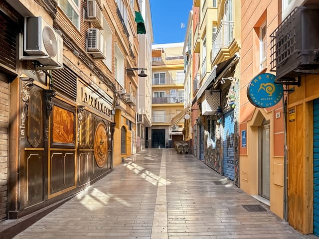 Apartamento de 2 habitaciones en Centro Historico, Málaga ciudad en venta - 429.000 € (Ref: 9264344)