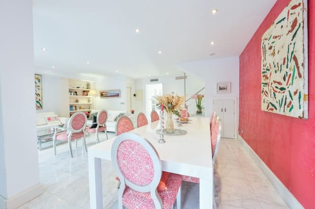 Casa de 5 habitaciones en Marbella en venta con piscina garaje - 2.390.000 € (Ref: 9276257)