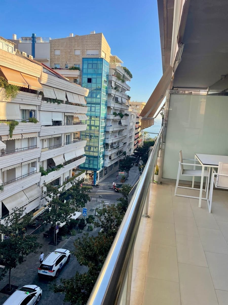 2 sovrum Lägenhet till salu i Marbella med garage - 695 000 € (Ref: 9297517)