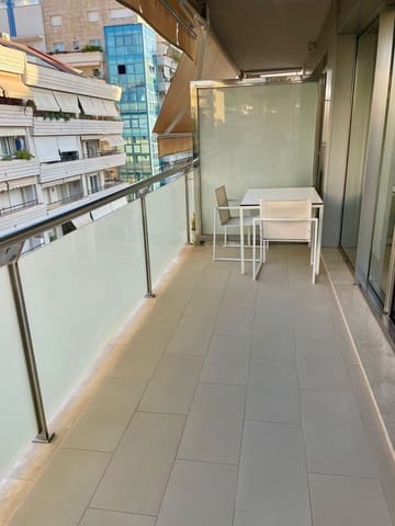 2 soveværelse Lejlighed til salg i Marbella med garage - € 695.000 (Ref: 9297517)