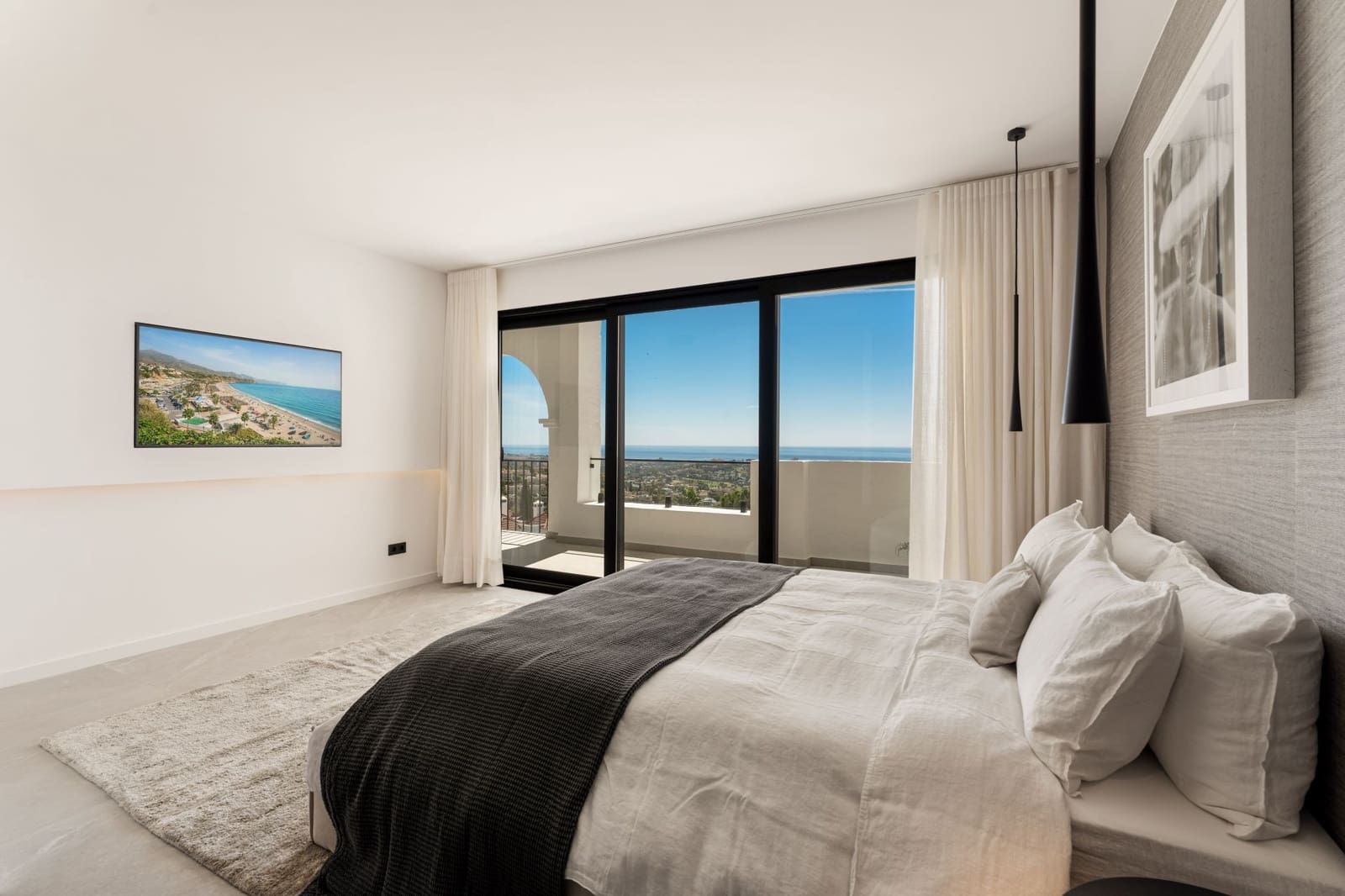 Apartamento de 3 habitaciones en Benahavís en venta con piscina garaje - 1.295.000 € (Ref: 9297522)