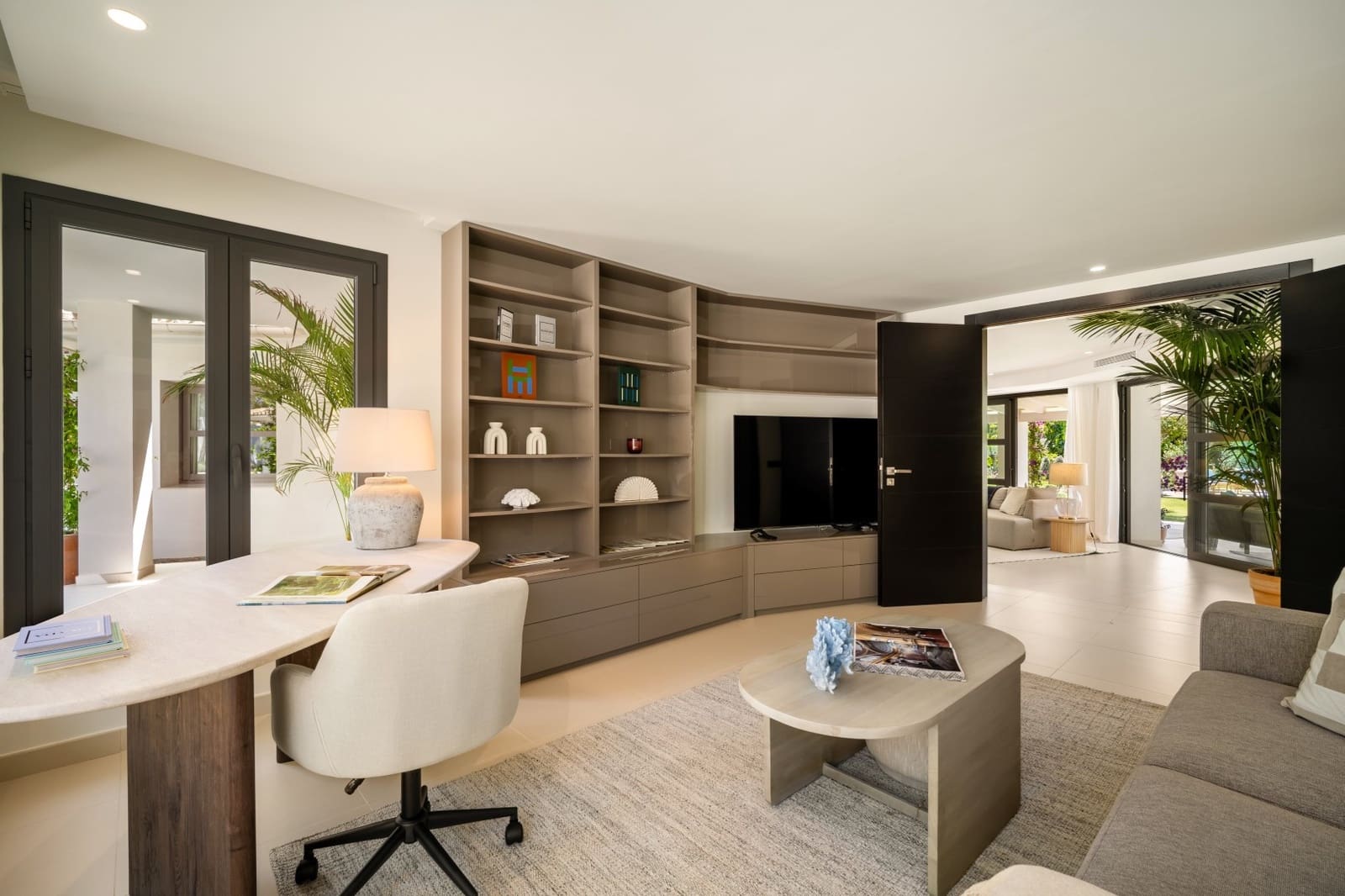 Chalet de 5 habitaciones en Marbella en venta con piscina garaje - 6.995.000 € (Ref: 9303385)