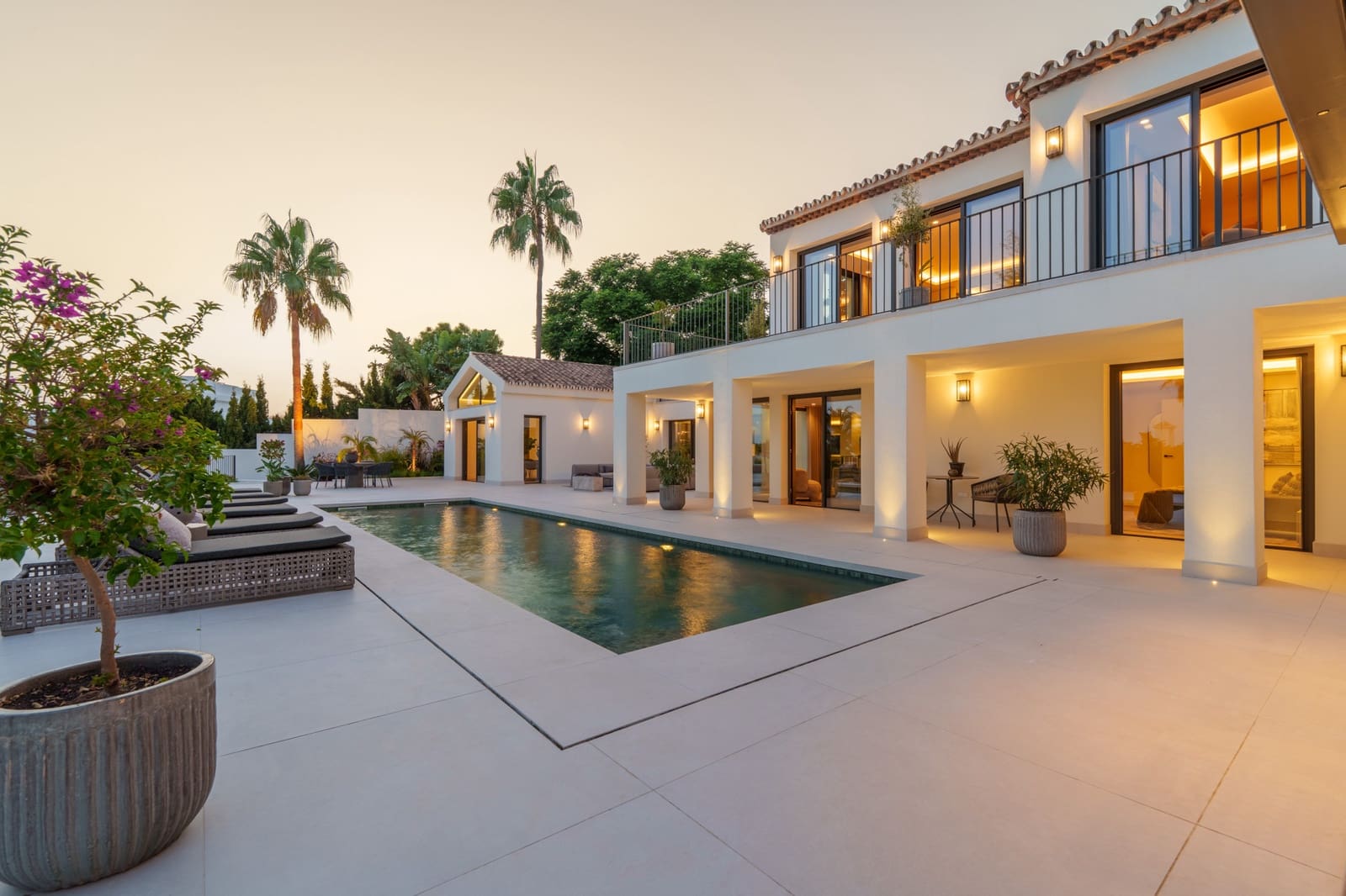 6 makuuhuone Huvila myytävänä paikassa Marbella mukana uima-altaan 
autotalli - 7 800 000 € (Ref: 9303386)