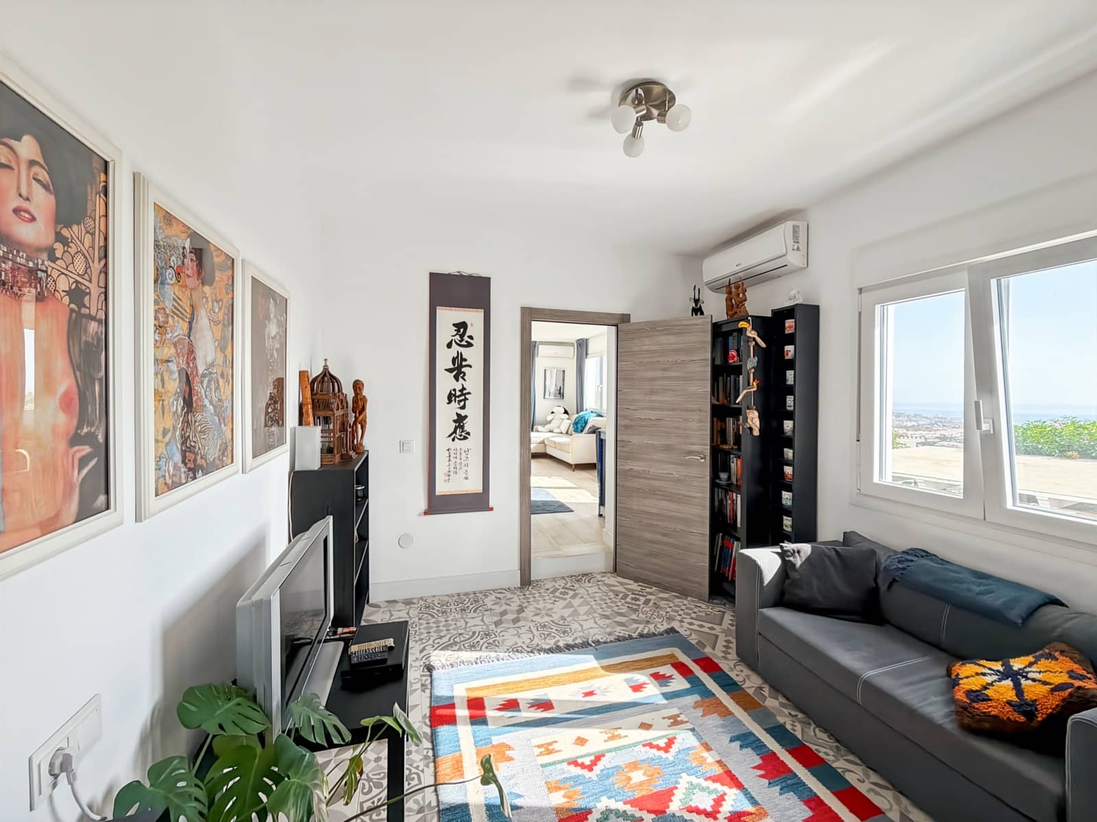 Chalet de 3 habitaciones en Benalmádena en venta con piscina garaje - 985.000 € (Ref: 9310819)