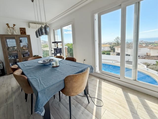 3 soverom Villa til salgs i Benalmádena pueblo, Benalmádena med svømmebasseng garasje - € 985 000 (Ref: 9310819)