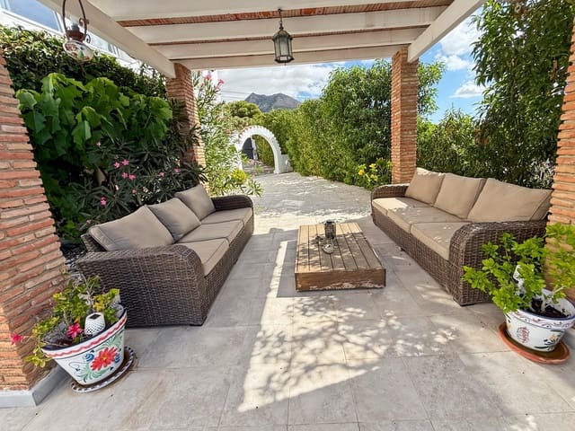 3 soverom Villa til salgs i Benalmádena pueblo, Benalmádena med svømmebasseng garasje - € 985 000 (Ref: 9310819)