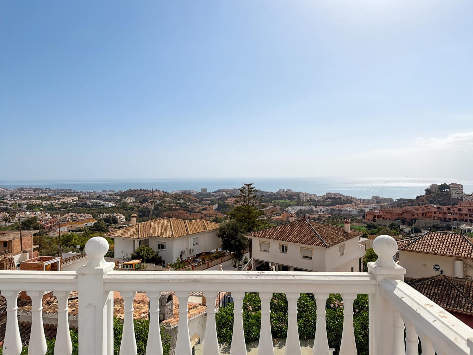 3 bedroom Villa for sale in Benalmadena with pool garage - € 960,000 (Ref: 9310819)