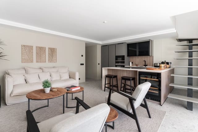 3 slaapkamer Penthouse te koop in Marbella met zwembad garage - € 1.695.000 (Ref: 9334791)