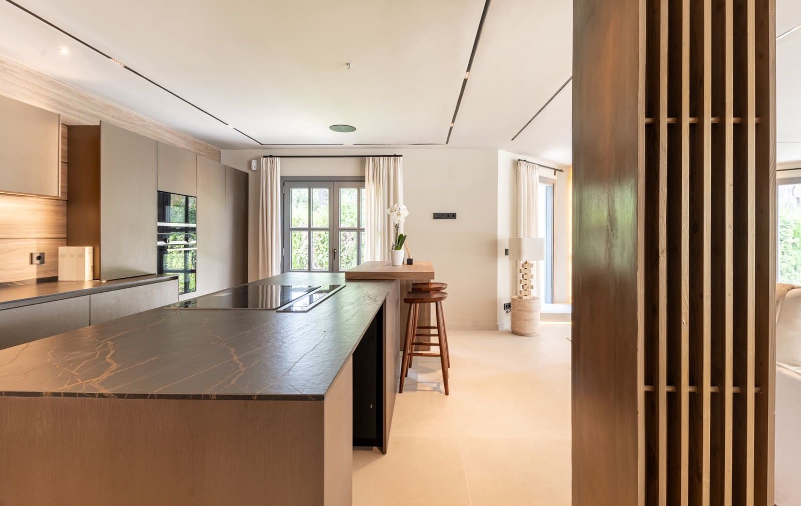 Chalet de 5 habitaciones en Atalaya-Isdabe en venta con piscina garaje - 3.495.000 € (Ref: 9344593)